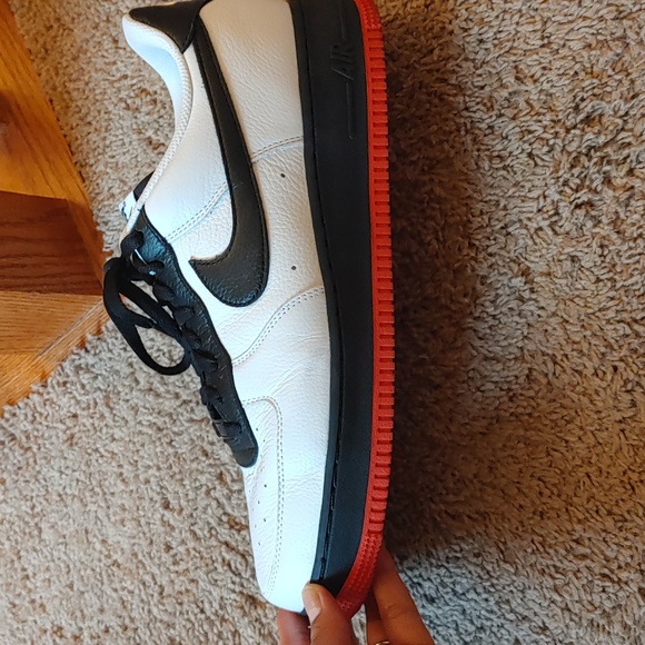 Nike Air Force 1 Size 11 - Picture 3 of 5